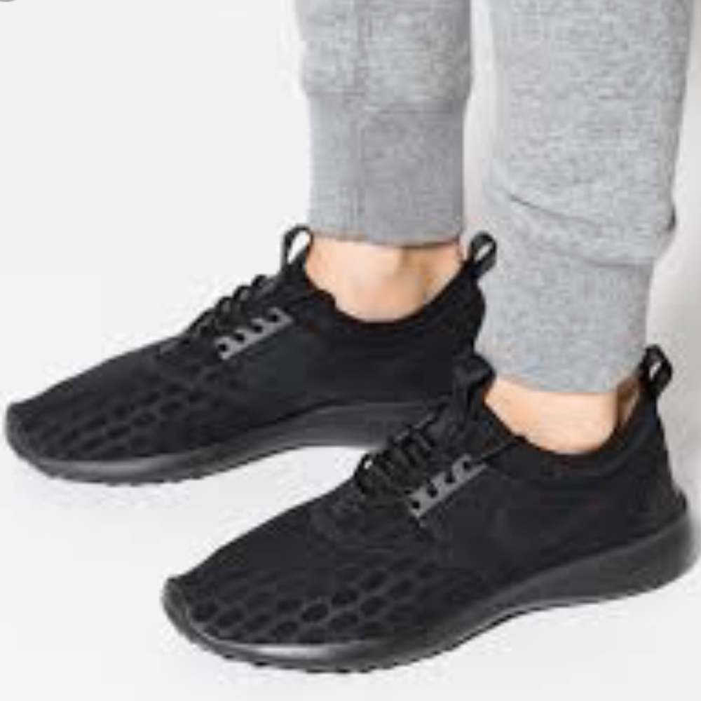 NWT Nike Juvenate Black WMNS - Picture 2 of 8